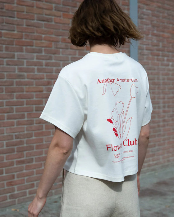 Gina flower t-shirt